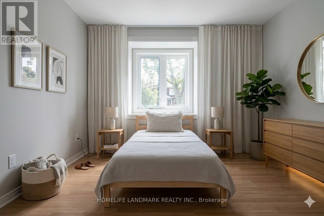 2453 Strathmore Crescent, Mississauga (Central Erin Mills), Ontario  L5M 5K9 - Photo 20 - W12880766