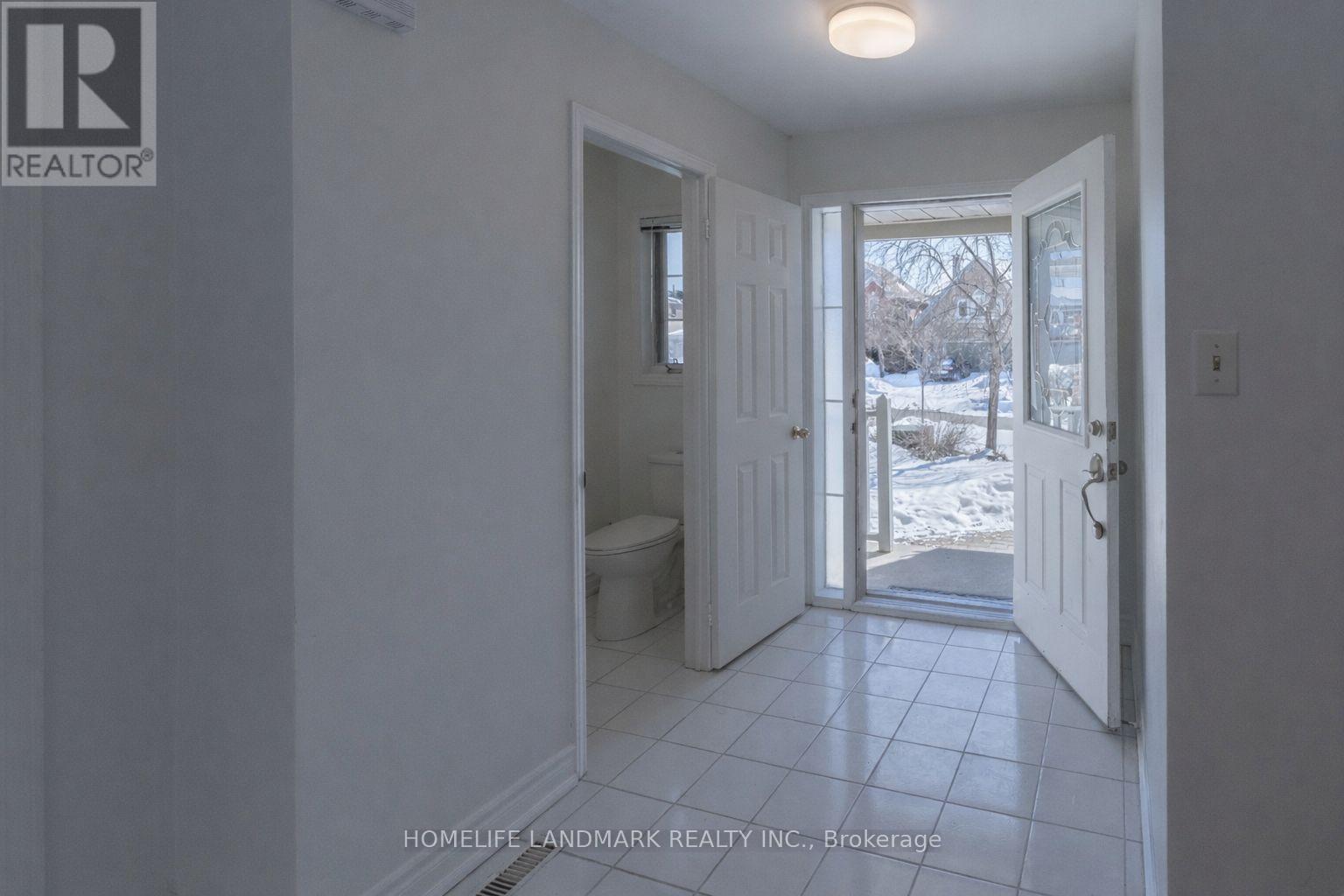 2453 Strathmore Crescent, Mississauga (Central Erin Mills), Ontario  L5M 5K9 - Photo 7 - W12880766