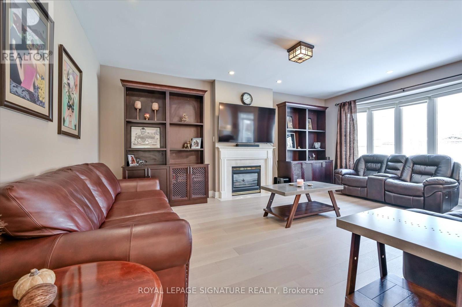 2177 Cashey Drive, Oakville, Ontario  L6H 5M1 - Photo 8 - W12880768