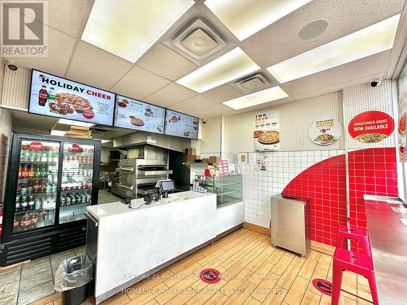 1201 Hurontario Street, Mississauga (Mineola), Ontario  L5G 3H2 - Photo 6 - W12880770