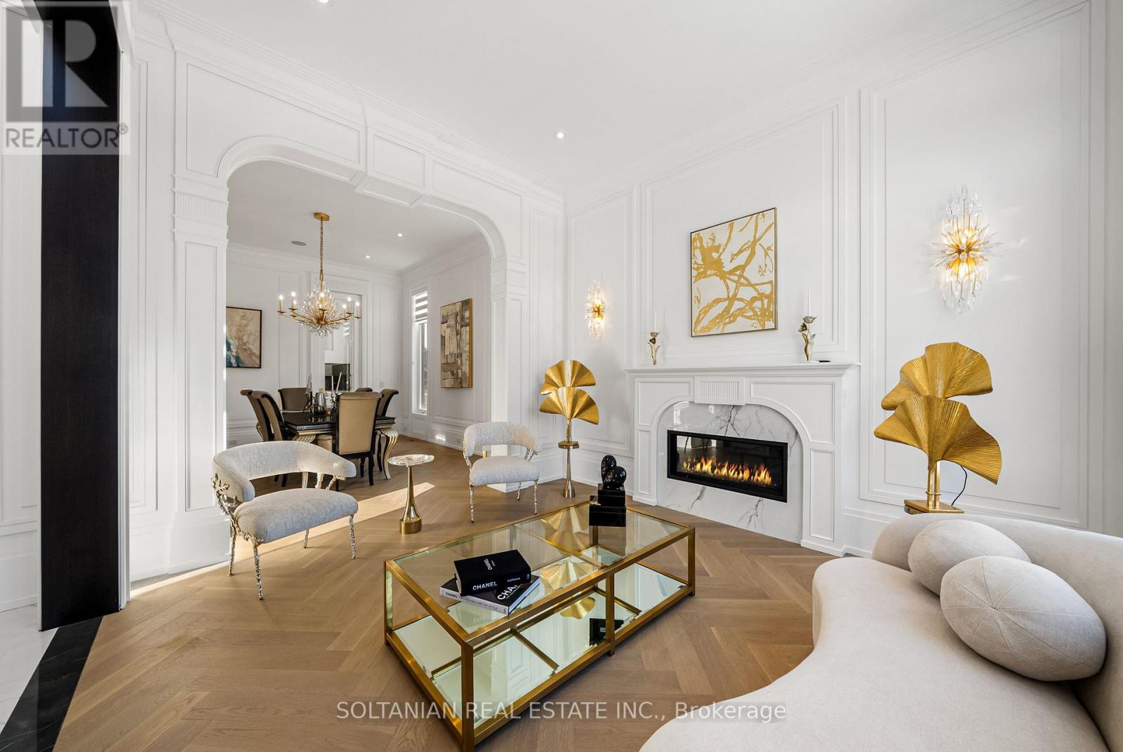 95 May Avenue, Richmond Hill, Ontario  L4C 3S7 - Photo 4 - N12855300