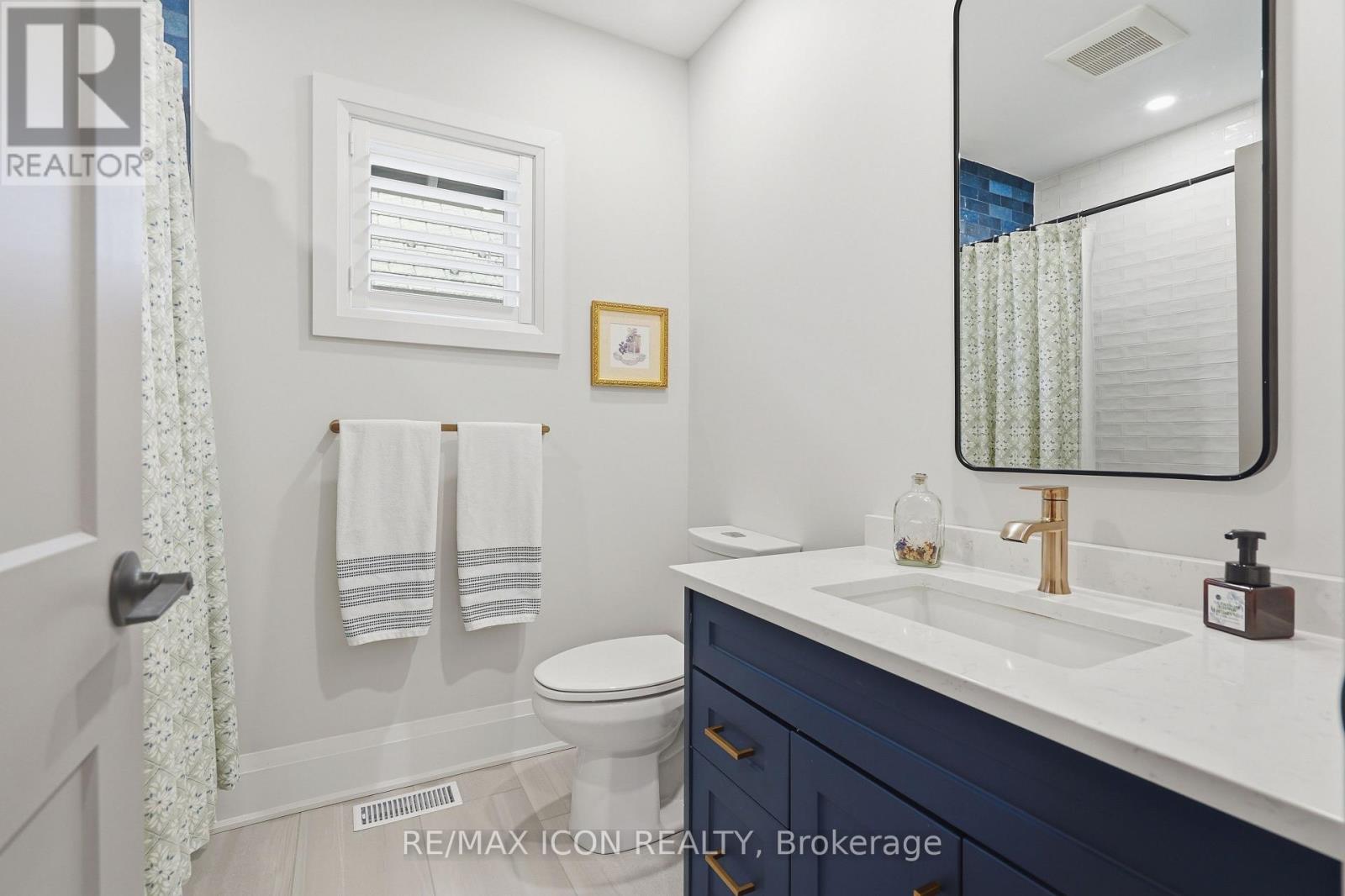 639 Emery Street E, London South, Ontario  N6C 2G3 - Photo 23 - X12880442