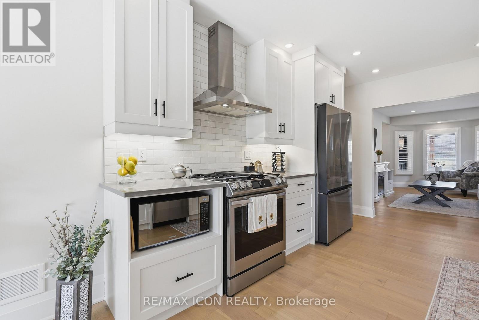 639 Emery Street E, London South, Ontario  N6C 2G3 - Photo 13 - X12880442