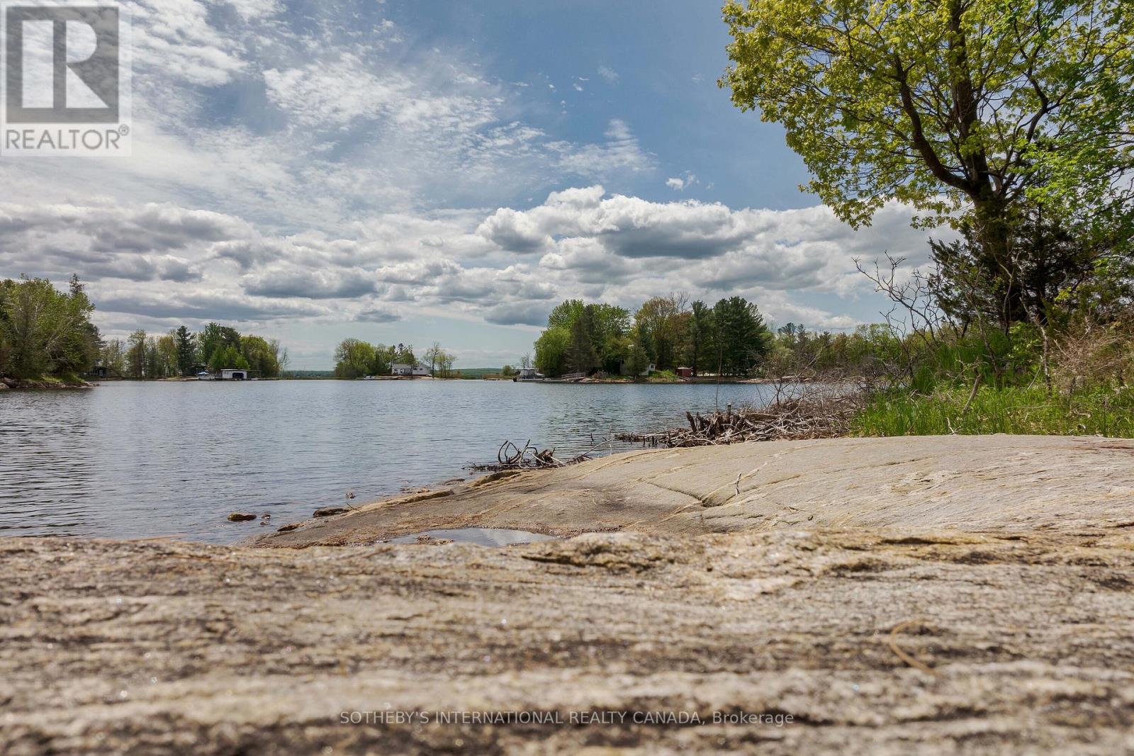 6 Island 626, Georgian Bay (Baxter), Ontario  P0E 1E0 - Photo 5 - X12880752