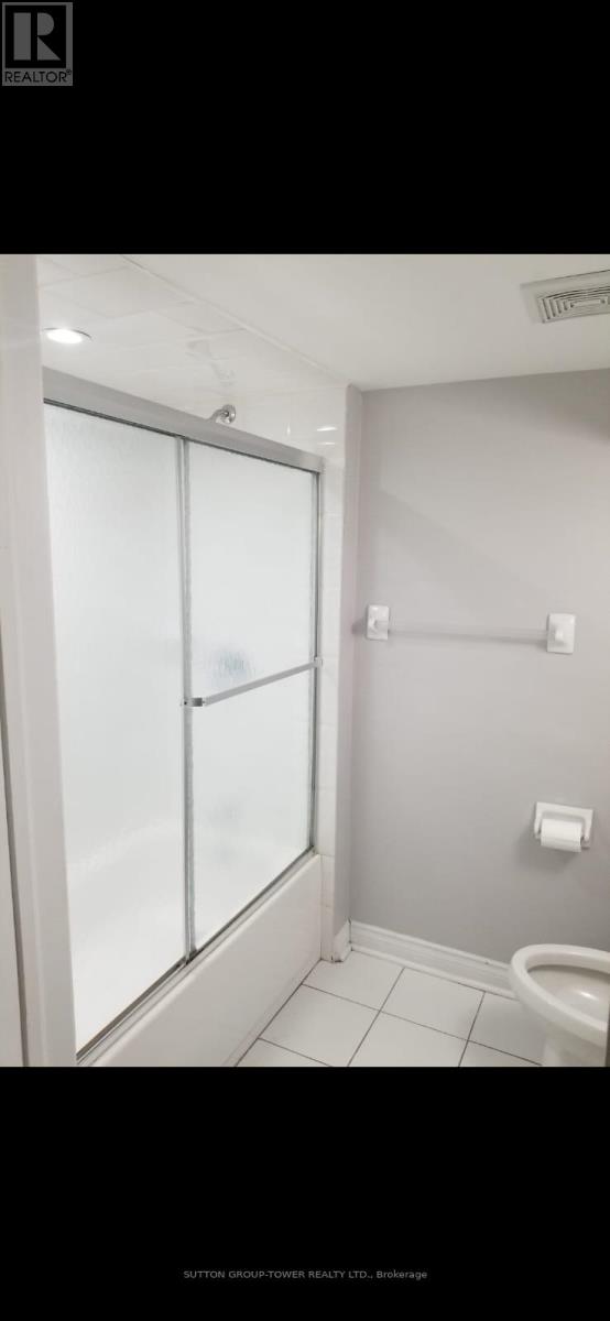 Bsmnt - 8 Penelope Street, Brampton, Ontario  L6P 3H7 - Photo 11 - W12878510