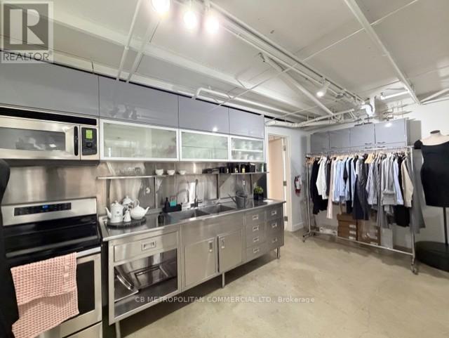 40 - 1444 Dupont Street, Toronto, Ontario  M6P 4H3 - Photo 9 - W12879874