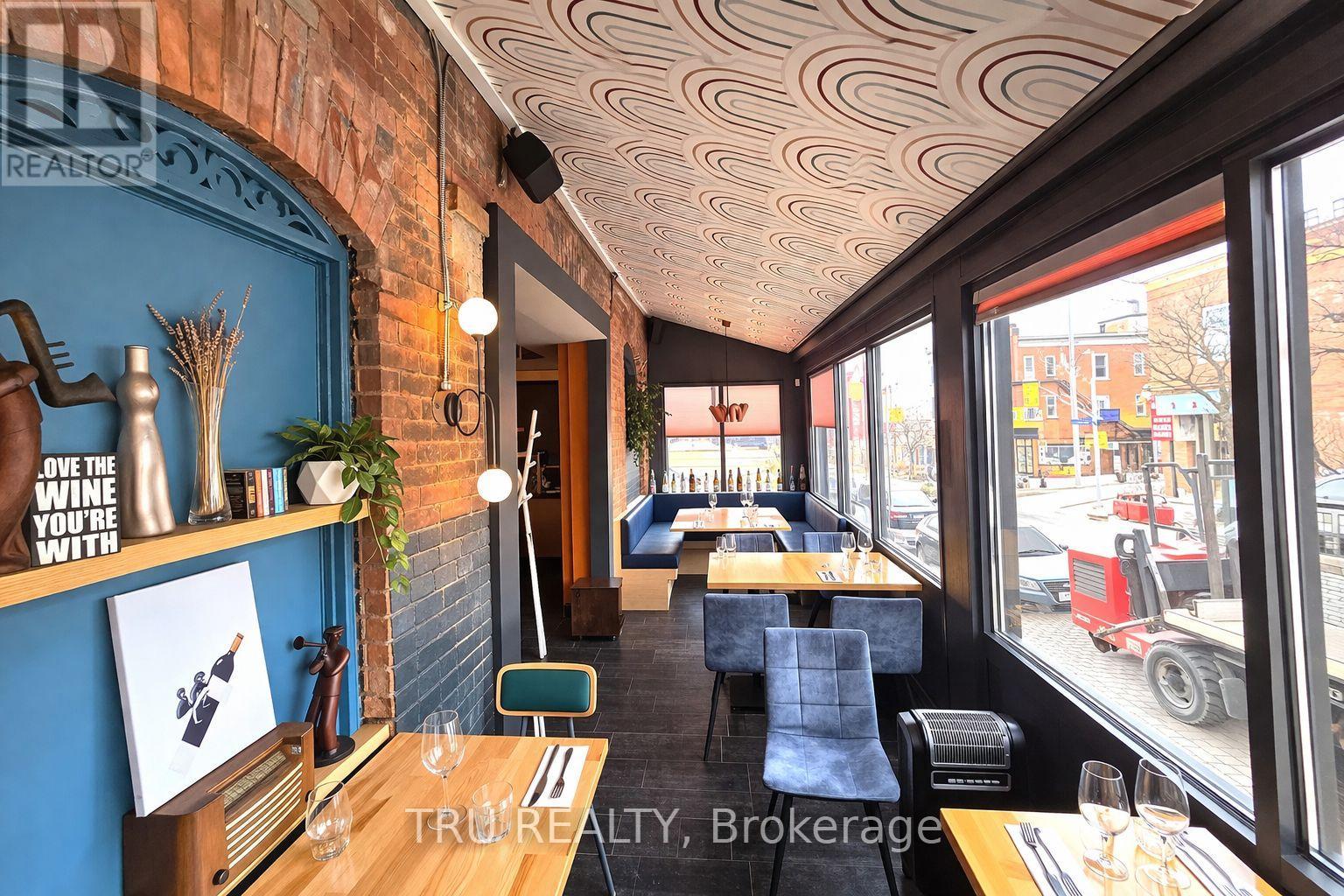 826 Somerset Street W, Ottawa, Ontario  K1S 4N2 - Photo 14 - X12864388