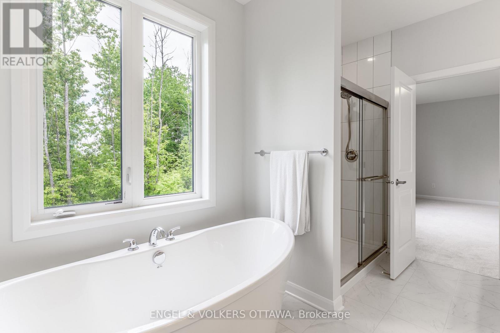 333 Elsie Macgill Walk, Ottawa, Ontario  K2W 0K7 - Photo 33 - X12880698