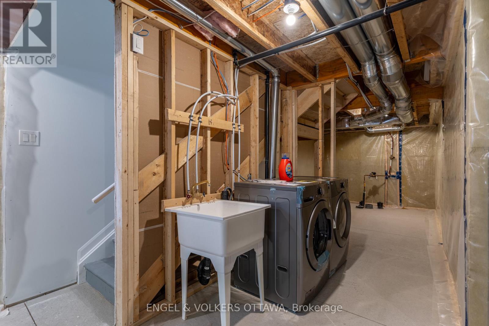 333 Elsie Macgill Walk, Ottawa, Ontario  K2W 0K7 - Photo 44 - X12880698