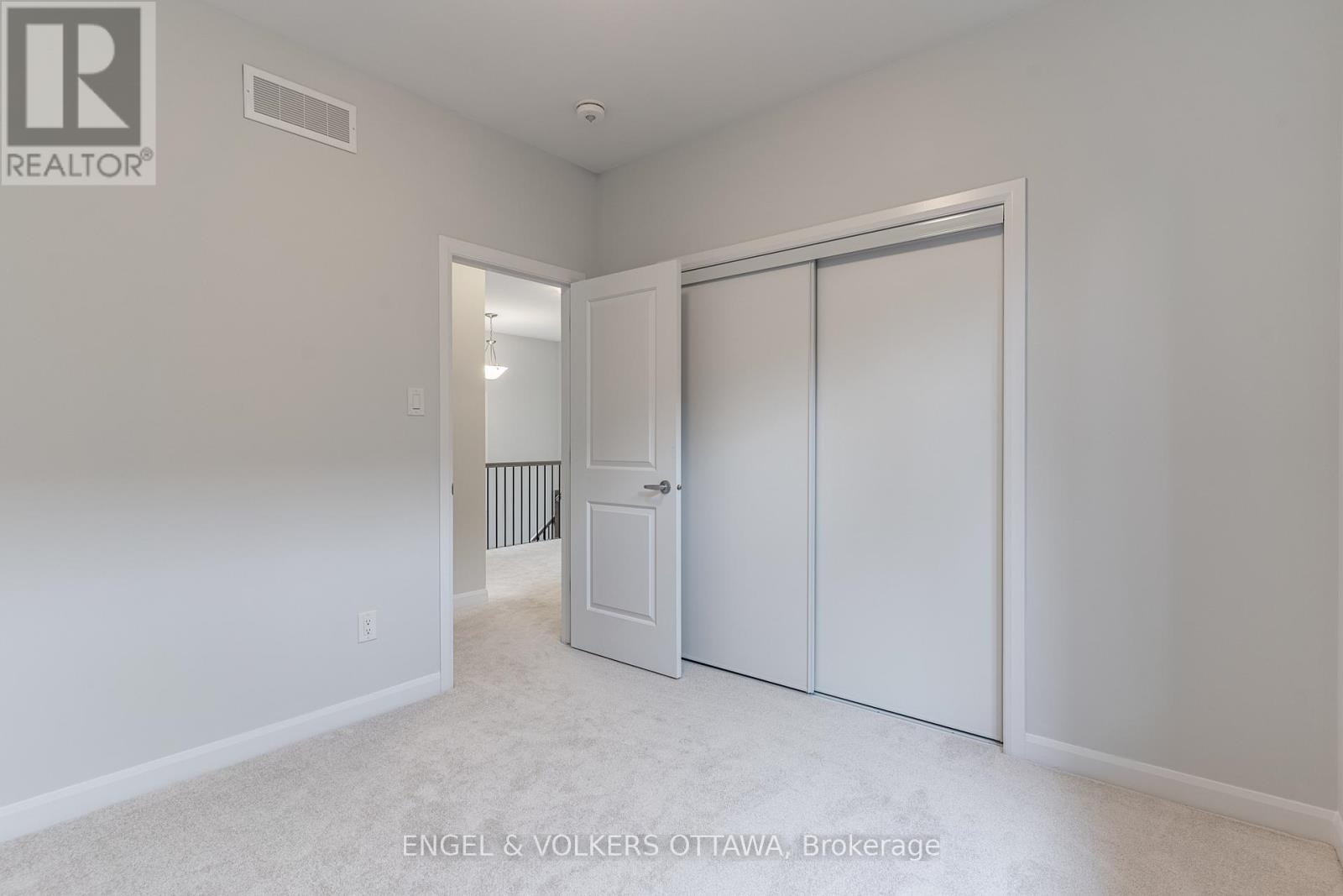 333 Elsie Macgill Walk, Ottawa, Ontario  K2W 0K7 - Photo 35 - X12880698