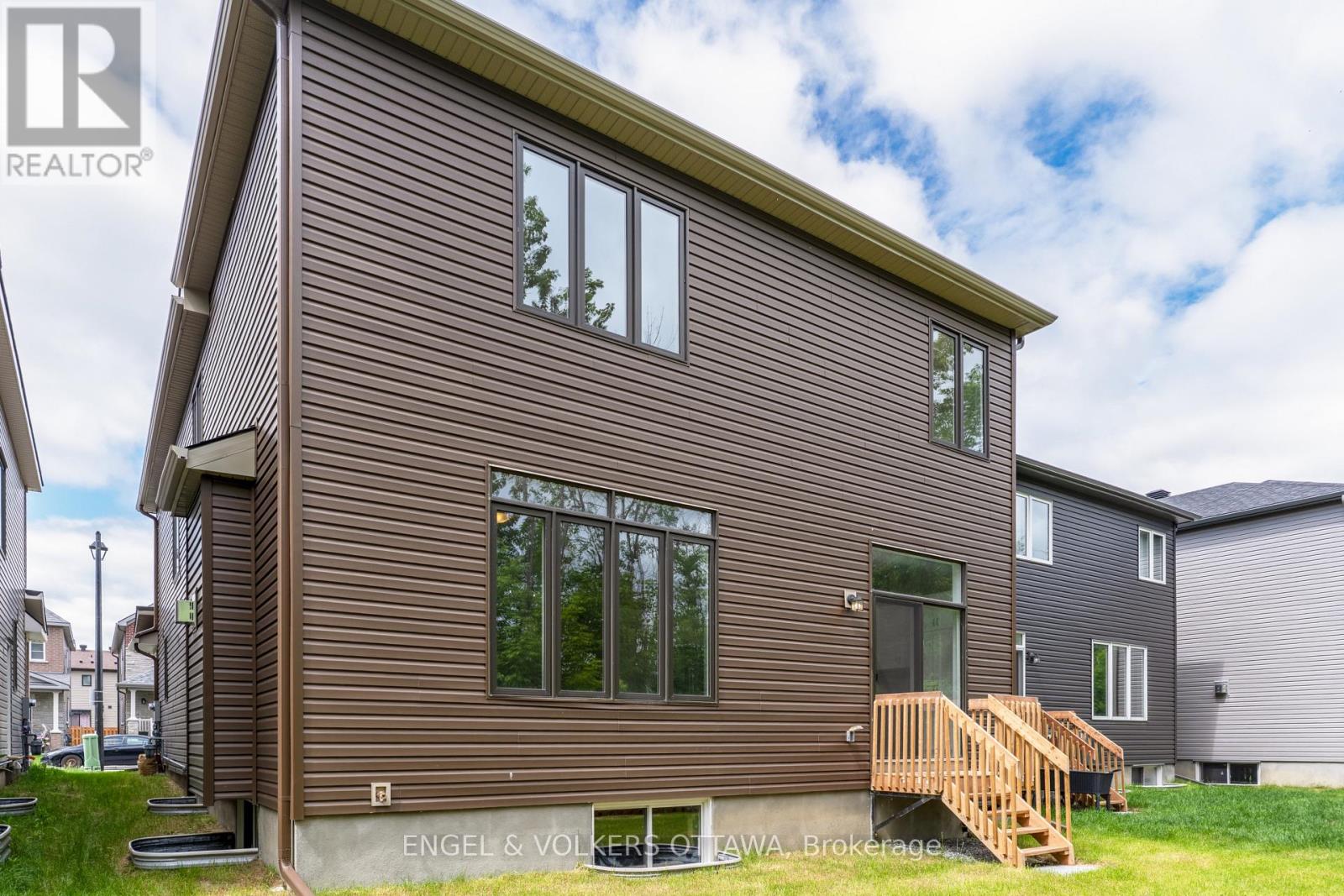 333 Elsie Macgill Walk, Ottawa, Ontario  K2W 0K7 - Photo 46 - X12880698