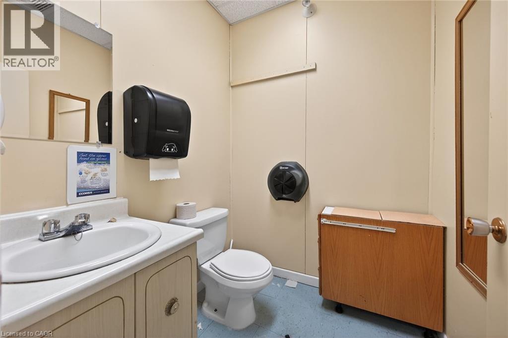 13 Alma Street N, Hagersville, Ontario  L0A 1H0 - Photo 25 - 40812038