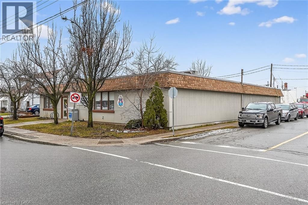 13 Alma Street N, Hagersville, Ontario  L0A 1H0 - Photo 3 - 40812038