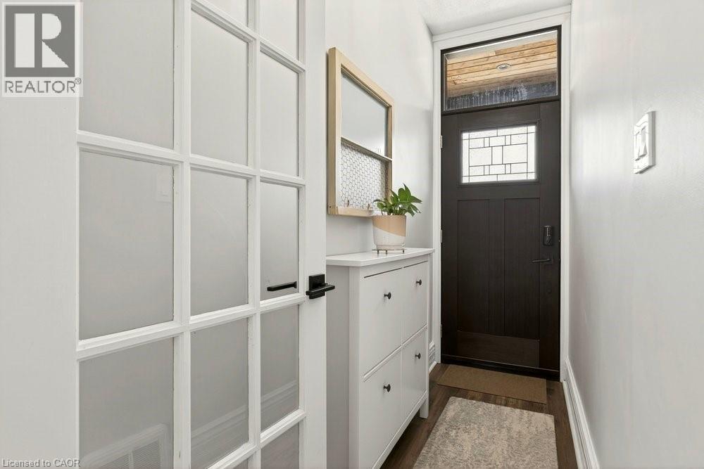 13 Richmond Street, Hamilton, Ontario  L8P 4J3 - Photo 4 - 40812027