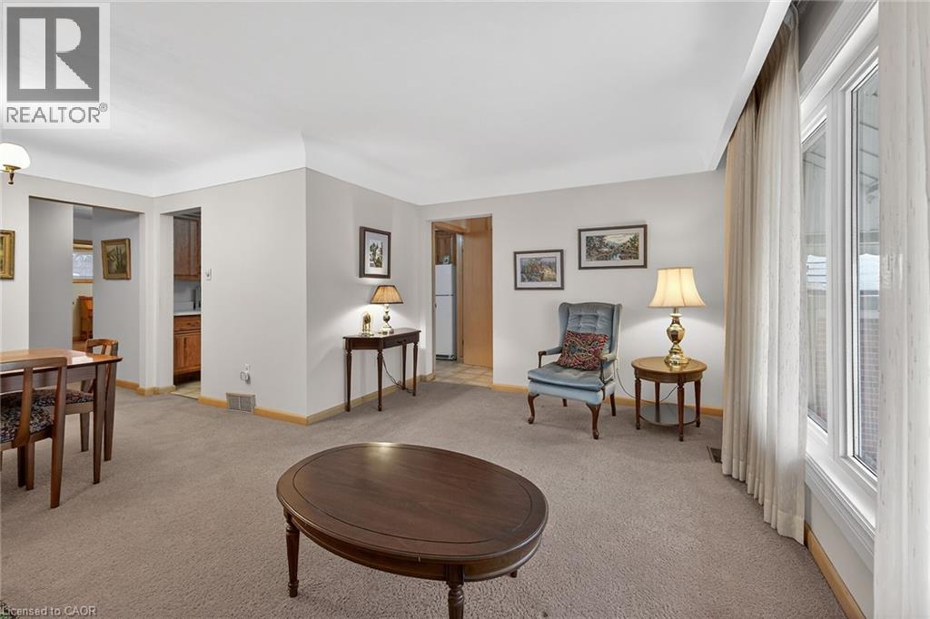 59 Cloke Court, Hamilton, Ontario  L8T 1N4 - Photo 9 - 40811988