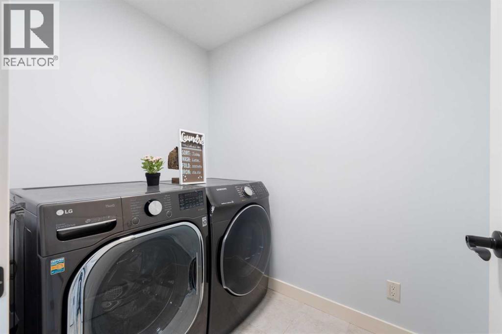 796 Midtown Drive Sw, Airdrie, Alberta  T4B 4V7 - Photo 34 - A2281005