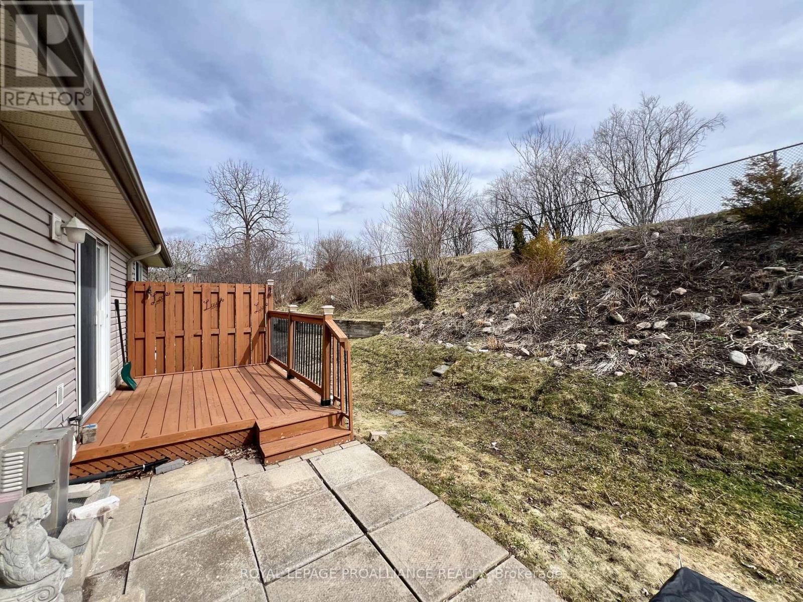 13 - 35 Albion Street, Belleville, Ontario  K8N 5Y8 - Photo 26 - X12880930