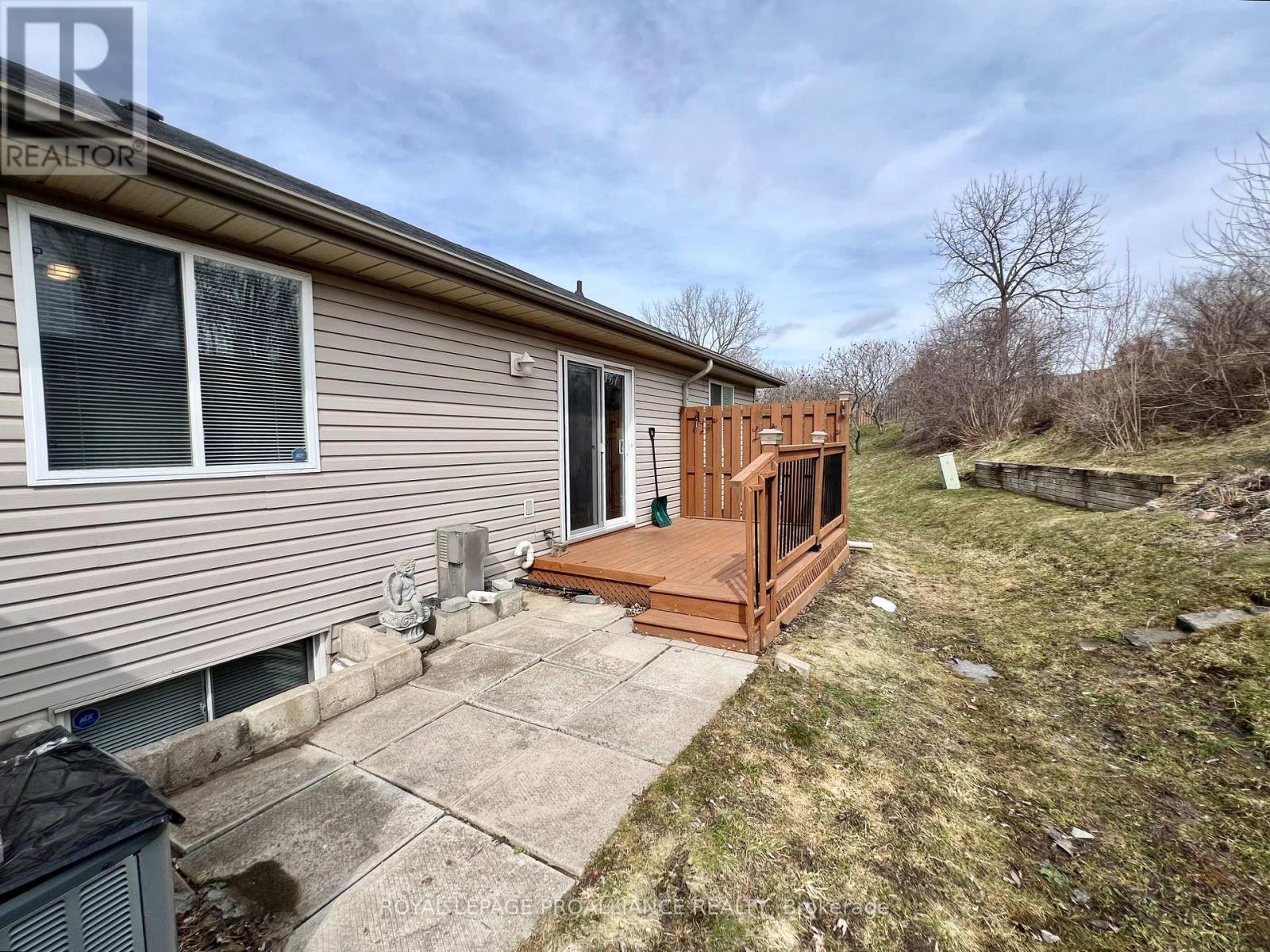 13 - 35 Albion Street, Belleville, Ontario  K8N 5Y8 - Photo 27 - X12880930