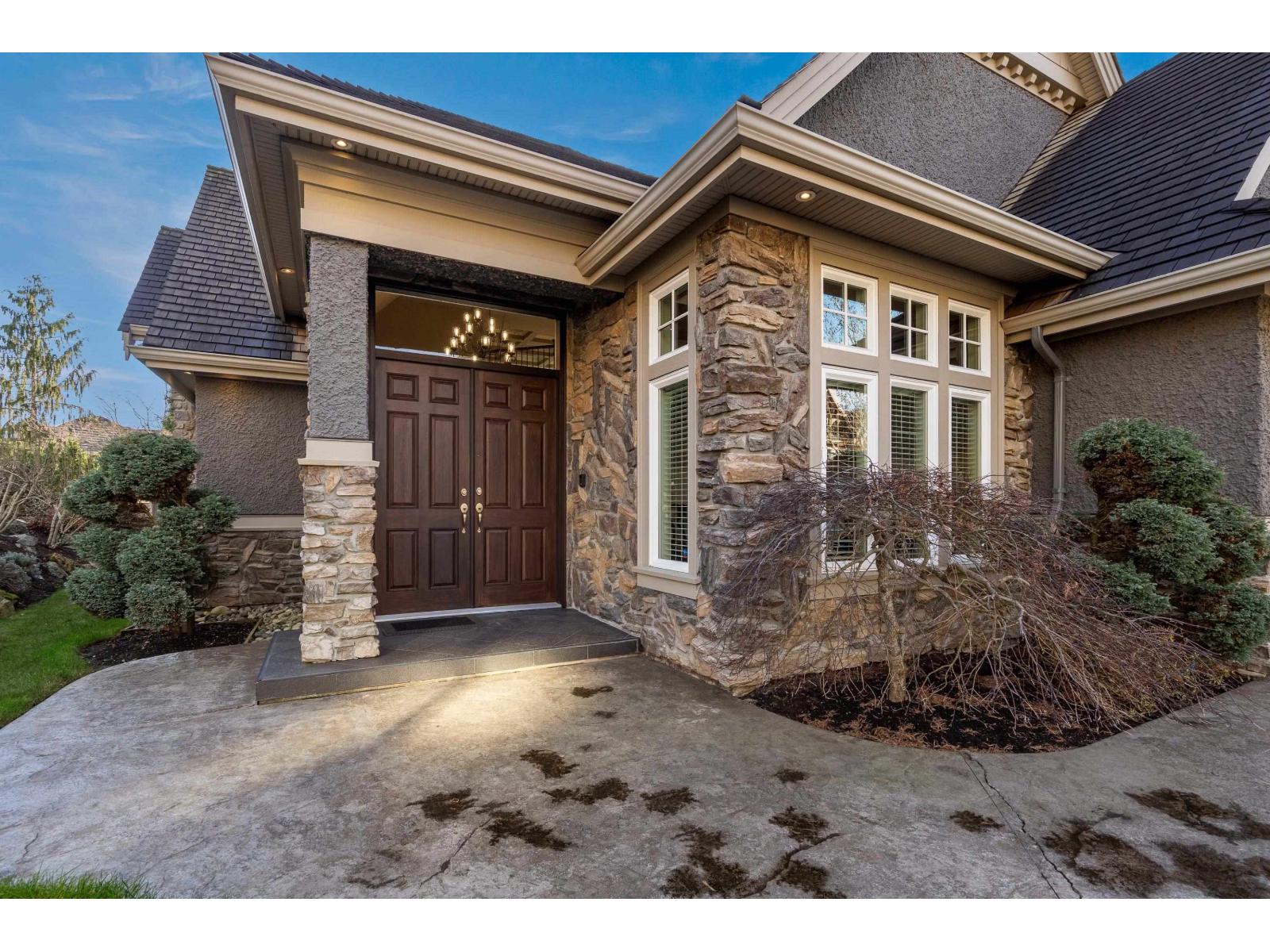 2660 Eagle Mountain Drive, Abbotsford, British Columbia  V3G 0B1 - Photo 3 - R3087437