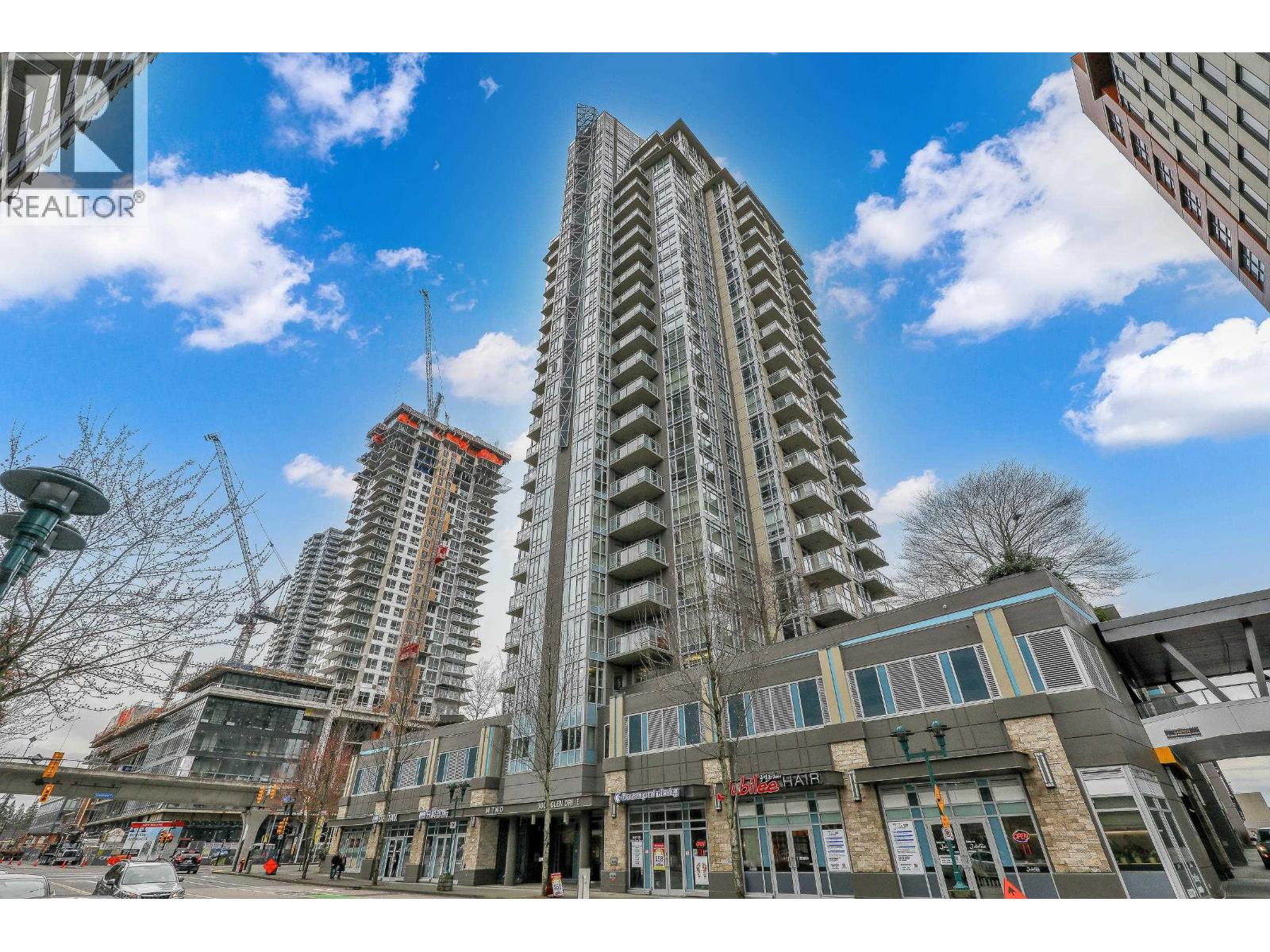 1002 3008 Glen Drive, Coquitlam, British Columbia  V3B 0J5 - Photo 1 - R3098740