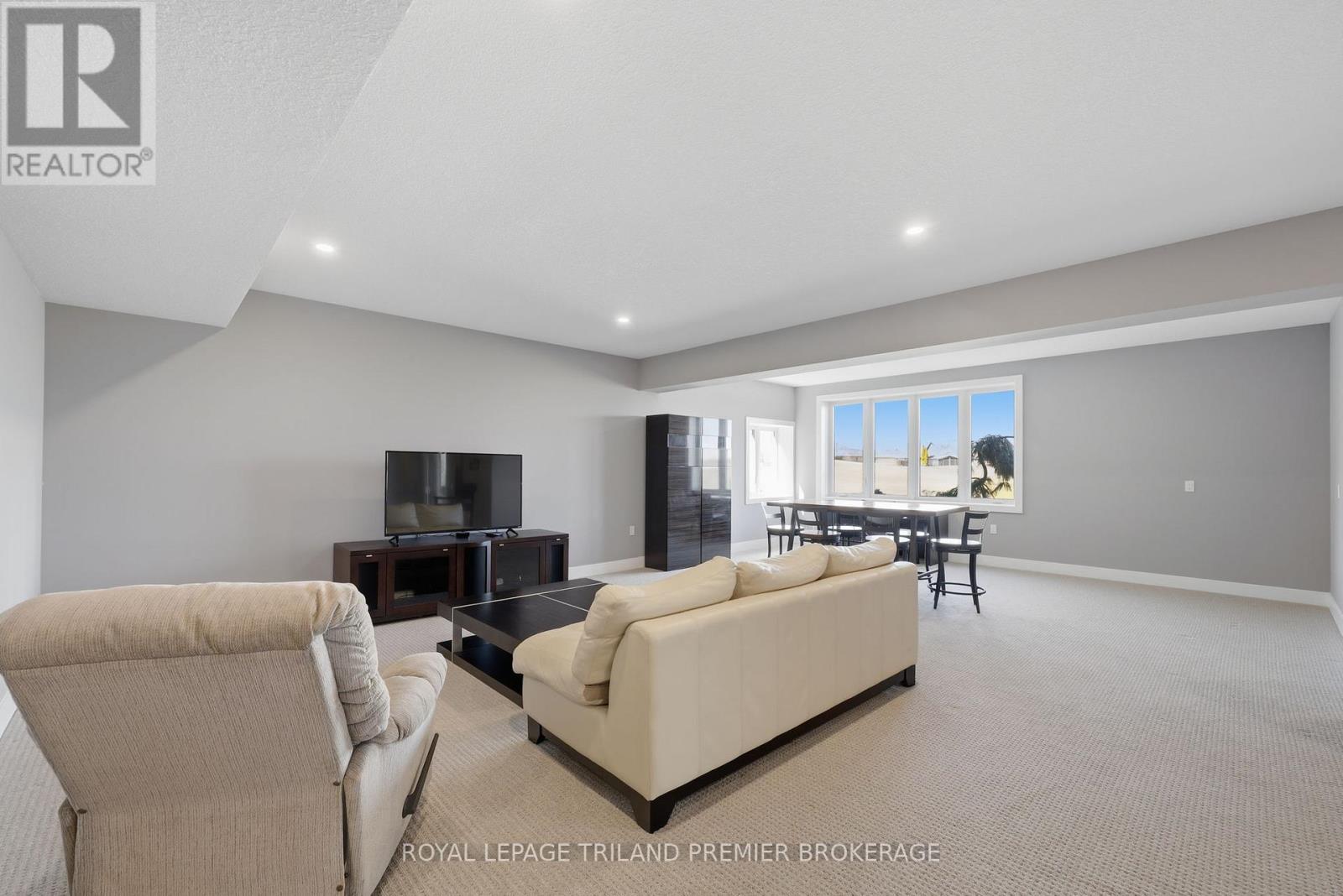 1873 Sandy Somerville Lane, London South, Ontario  N6K 5R1 - Photo 28 - X12880934