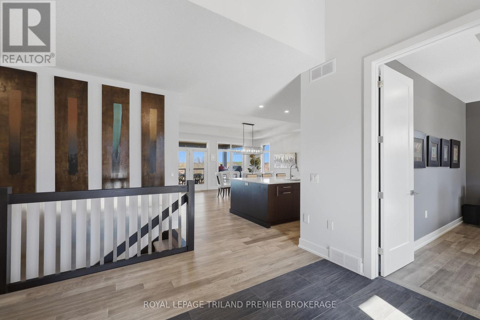 1873 Sandy Somerville Lane, London South, Ontario  N6K 5R1 - Photo 4 - X12880934