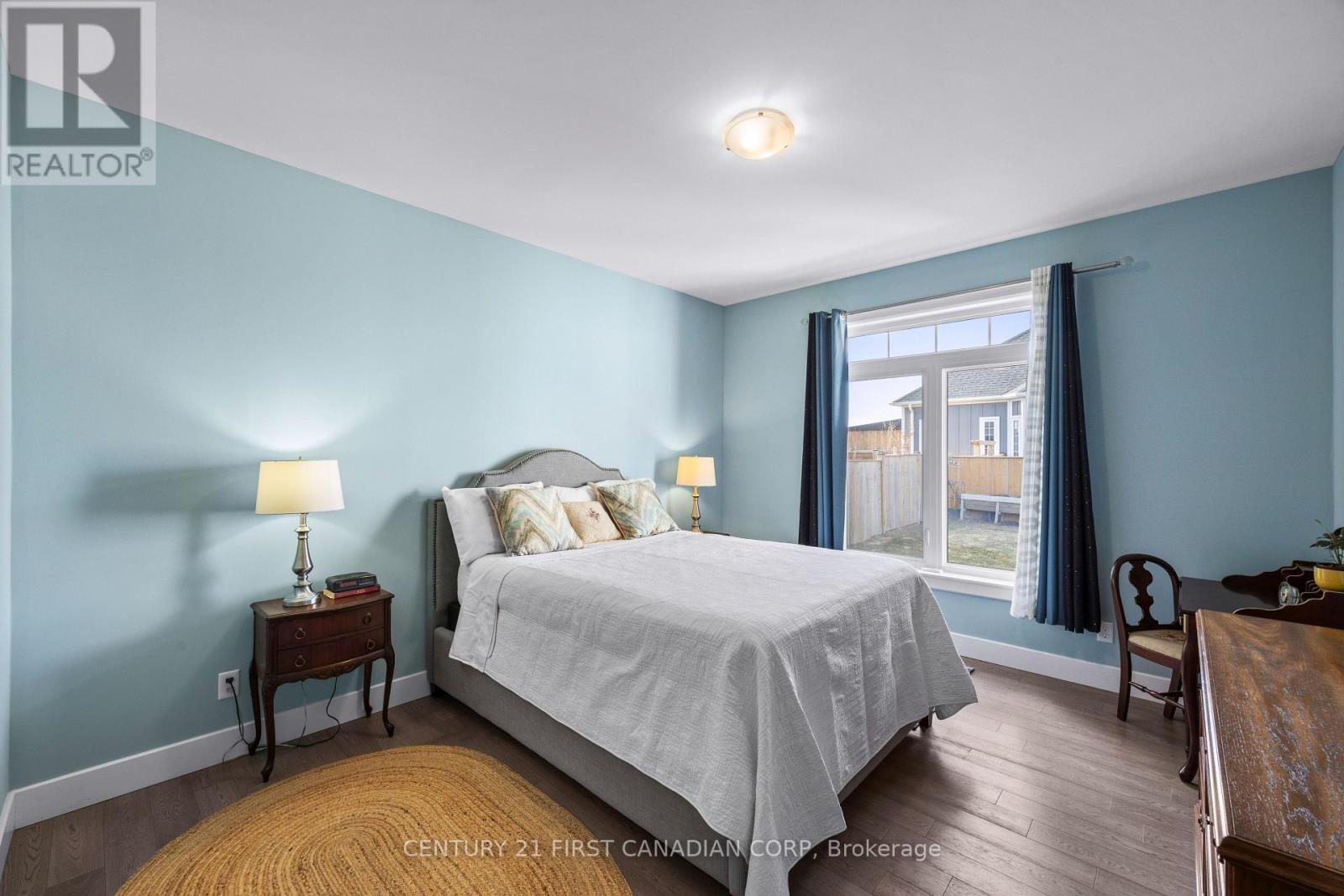 23 Brooklawn Drive, Lambton Shores, Ontario  N0M 1T0 - Photo 21 - X12880970