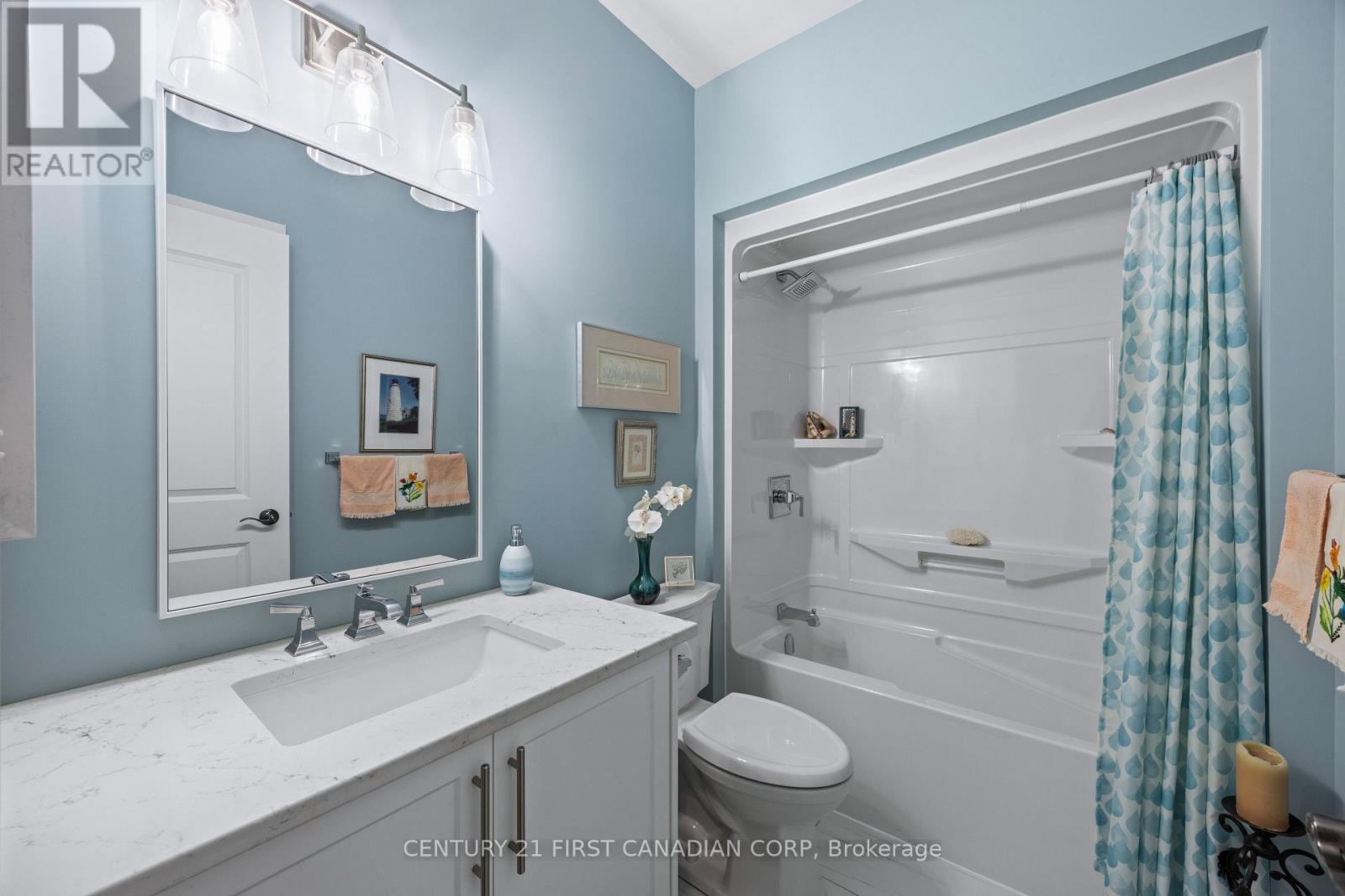 23 Brooklawn Drive, Lambton Shores, Ontario  N0M 1T0 - Photo 28 - X12880970