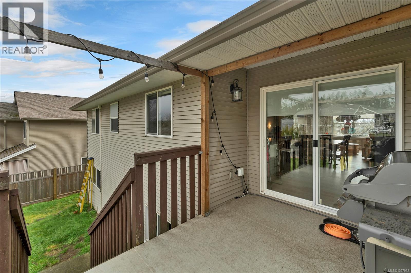 2070 College Dr, Campbell River, British Columbia  V9H 1T8 - Photo 41 - 1027082