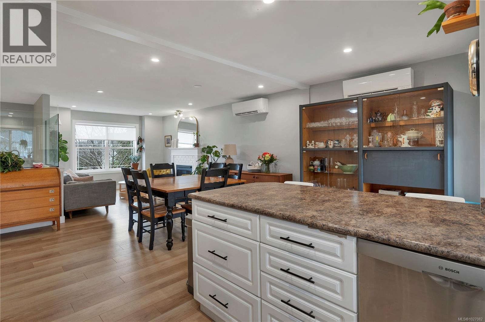 2070 College Dr, Campbell River, British Columbia  V9H 1T8 - Photo 6 - 1027082