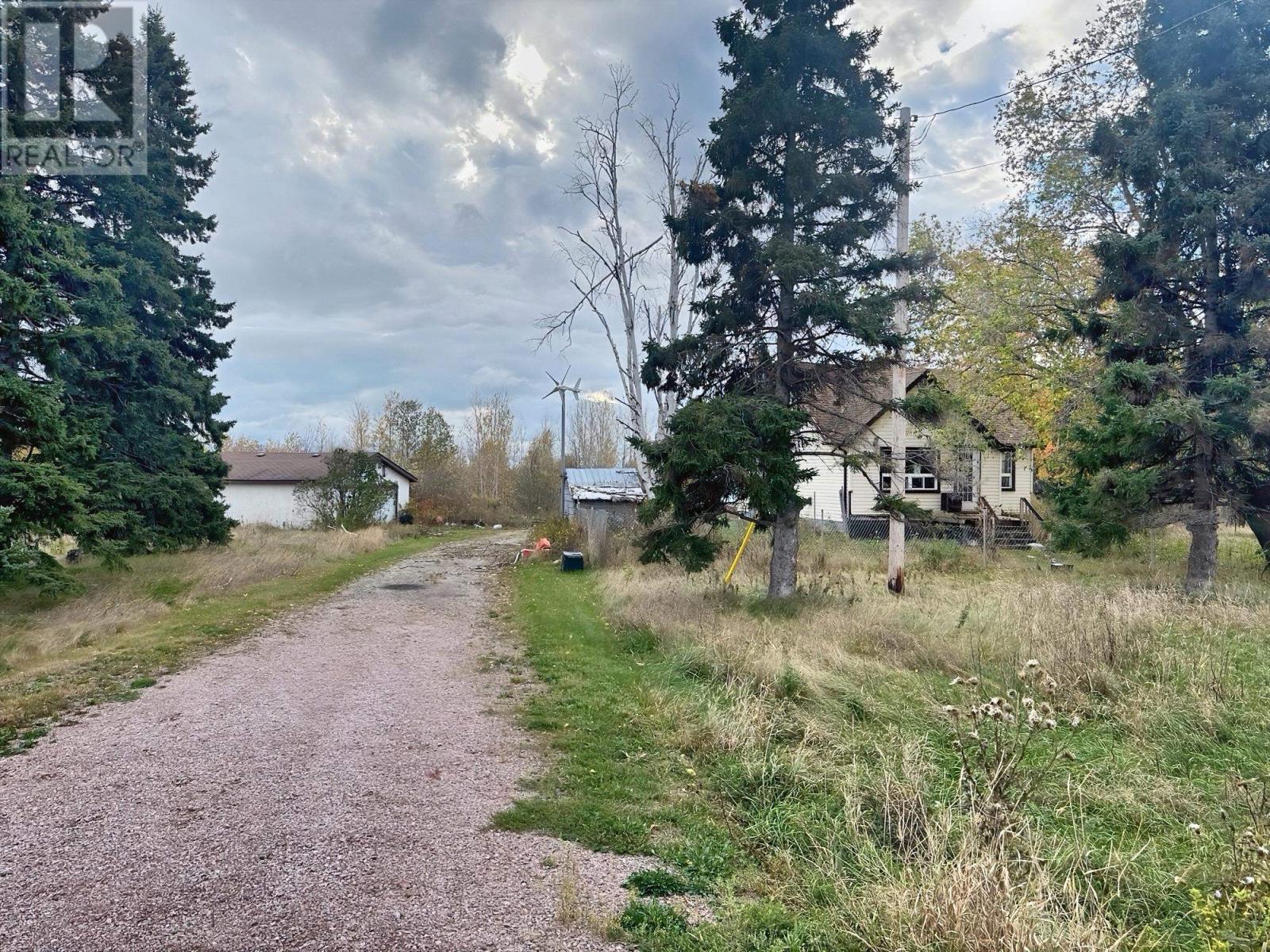 240 Hwy 11-17, dorion, Ontario