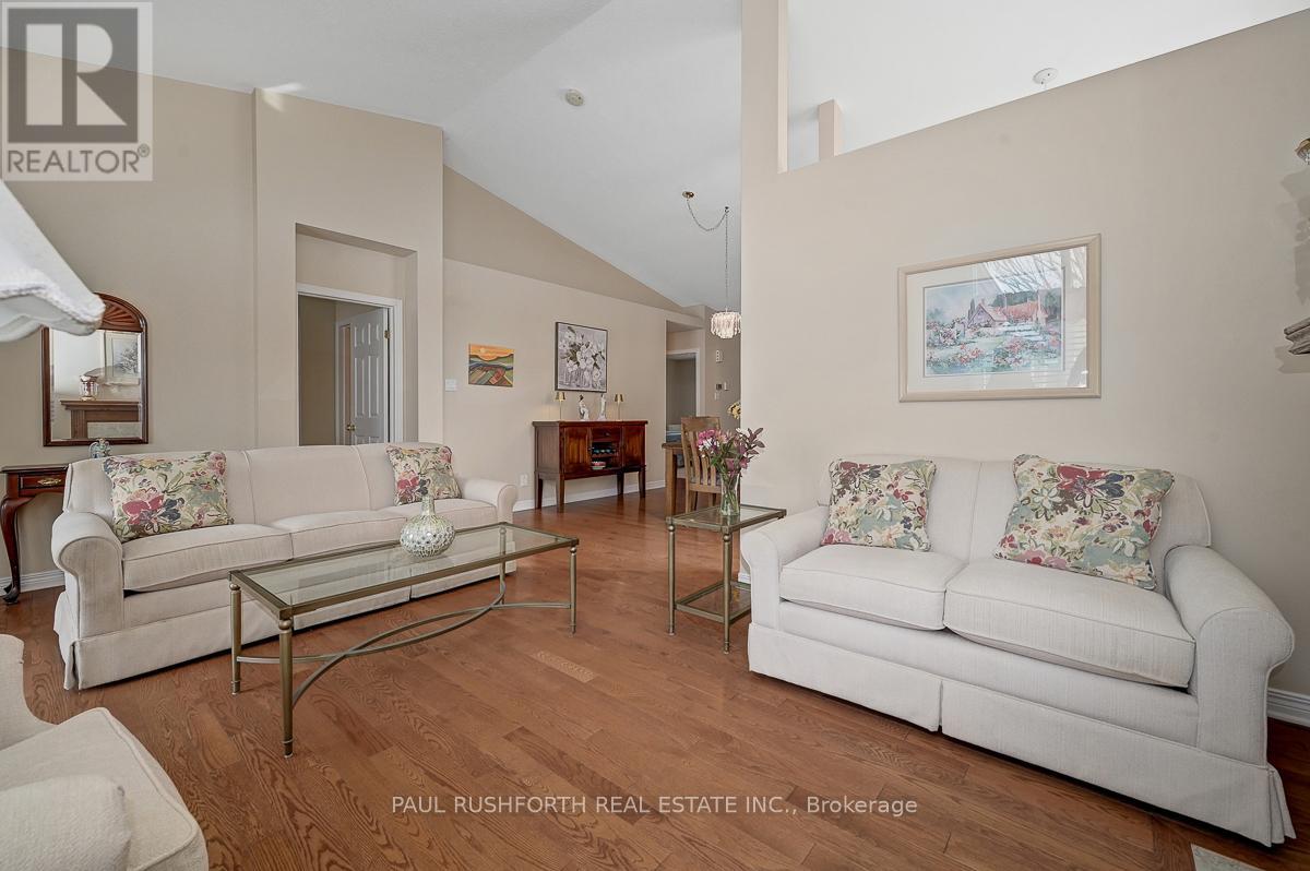 47 Peregrine Crescent, Ottawa, Ontario  K2M 2T2 - Photo 7 - X12880984