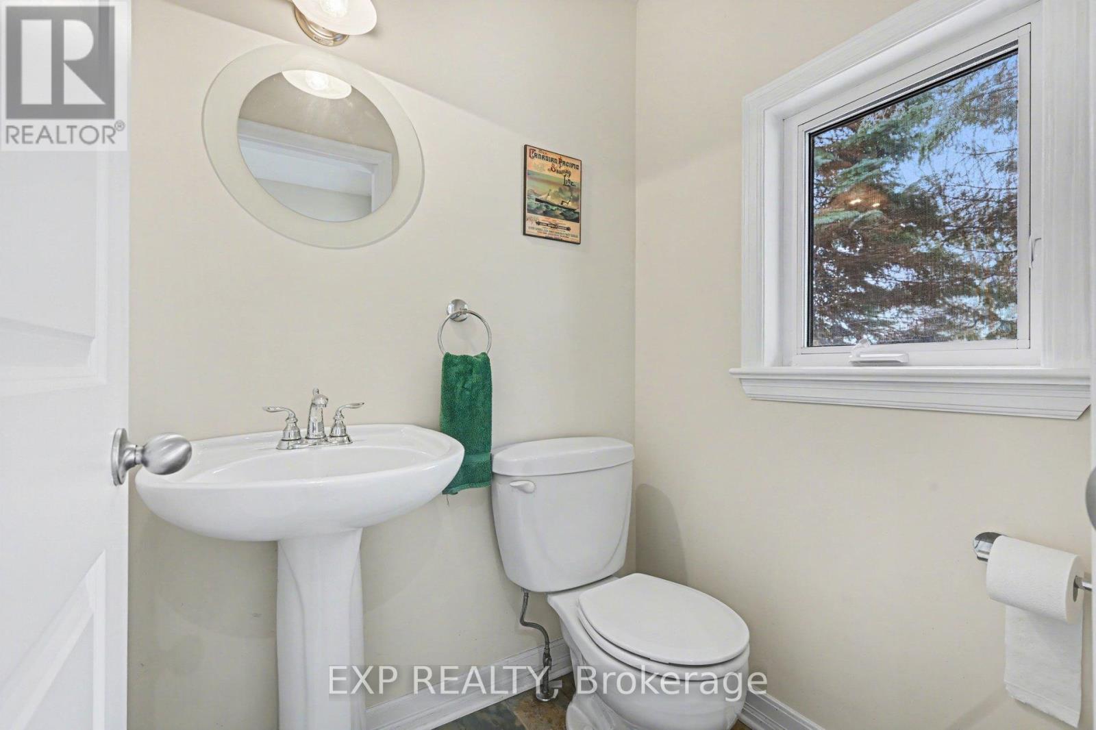 51 Callaghan Private, Ottawa, Ontario  K2K 0A6 - Photo 6 - X12881050