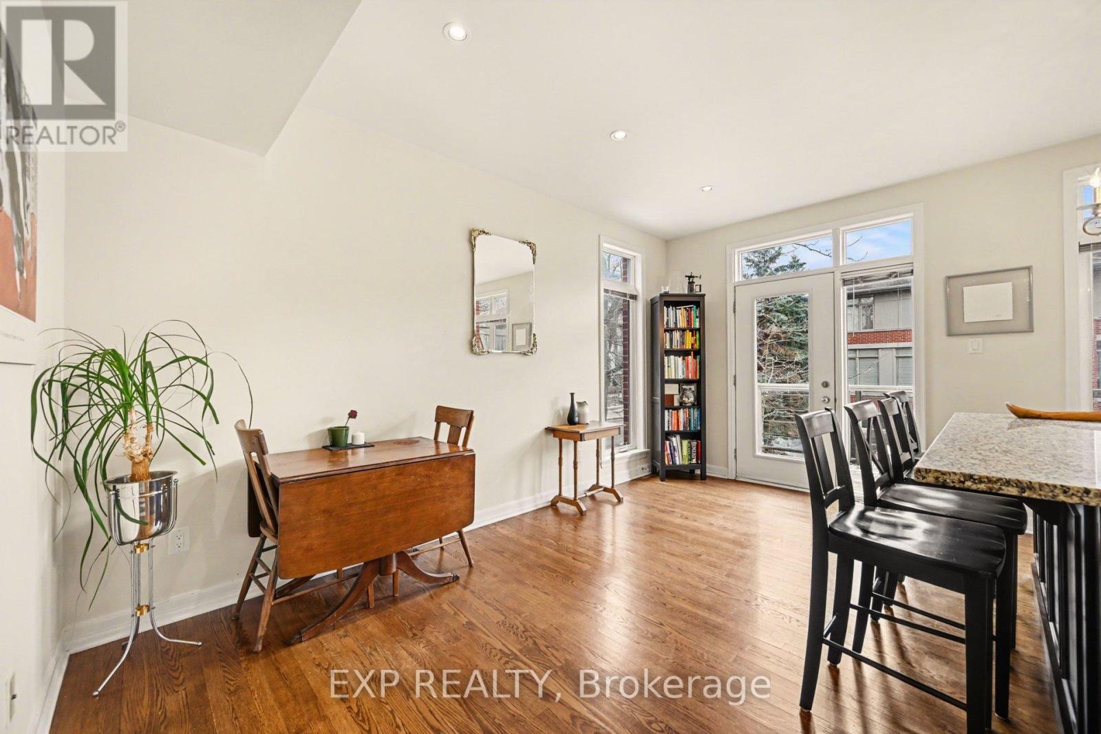 51 Callaghan Private, Ottawa, Ontario  K2K 0A6 - Photo 8 - X12881050