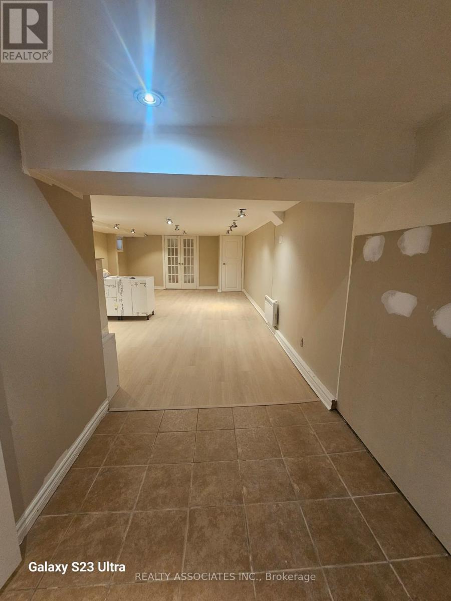 162 Millwood Road, Toronto, Ontario  M4S 1J7 - Photo 4 - C12799822