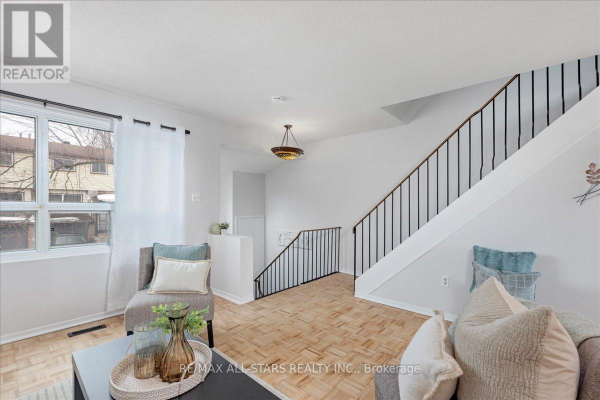 B11 - 63 Ferris Lane, Barrie, Ontario  L4M 5C4 - Photo 15 - S12880126