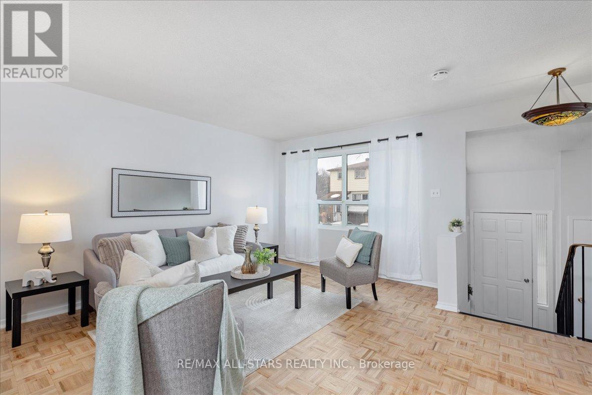 B11 - 63 Ferris Lane, Barrie, Ontario  L4M 5C4 - Photo 11 - S12880126