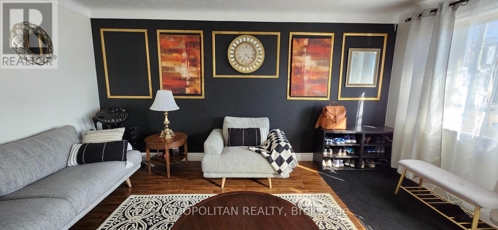 257 Grantham Avenue, St. Catharines, Ontario  L2M 4Z6 - Photo 3 - X12880888