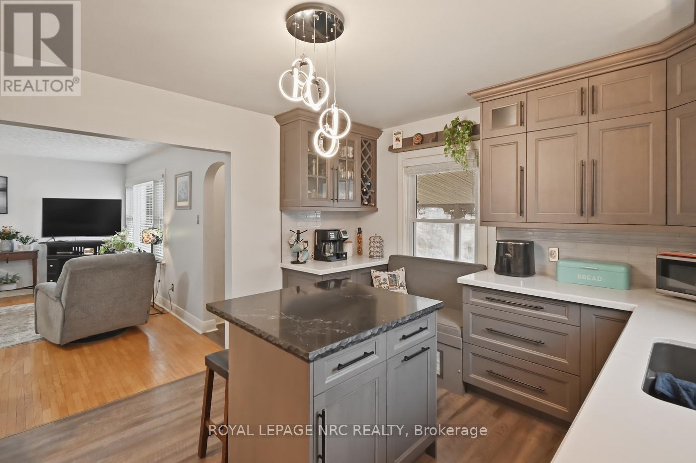 123 Sugarloaf Street, Port Colborne, Ontario  L3K 2N5 - Photo 17 - X12881044