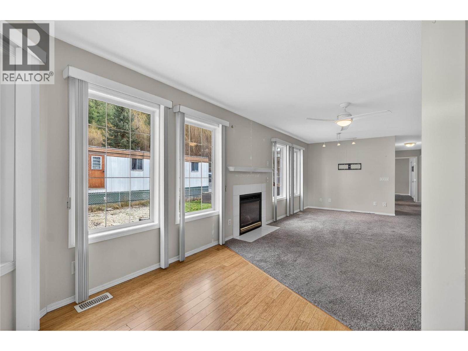 5 Highway 97a Sicamous Sicamous Creek Mobile Home Park Creek Unit# 11, Sicamous, British Columbia  V0E 2V1 - Photo 19 - 10378697