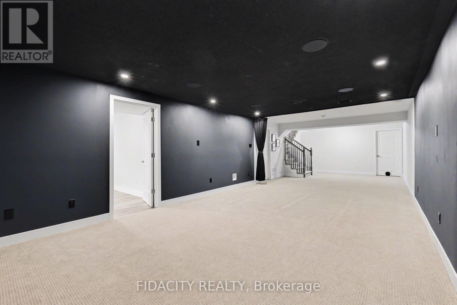 565 Bobolink Ridge, Ottawa, Ontario  K2S 2P4 - Photo 27 - X12880866