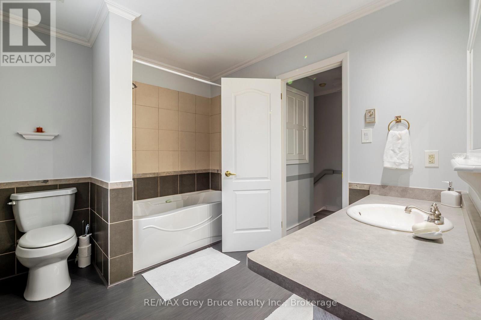 491 4th  A Street W, Owen Sound, Ontario  N4K 3K2 - Photo 20 - X12880854