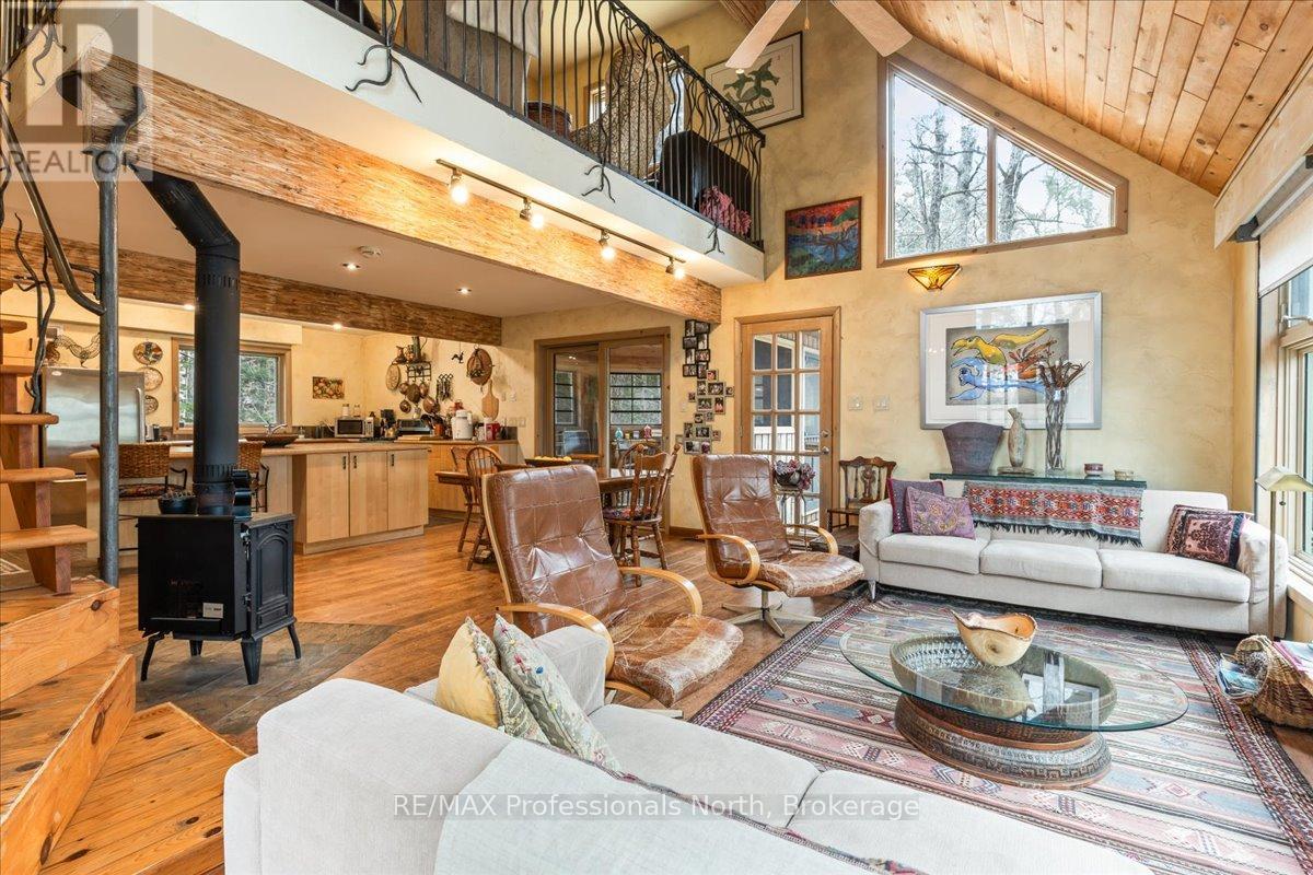 1032 Parallel Falls Lane, Minden Hills, Ontario  K0M 2K0 - Photo 16 - X12880874