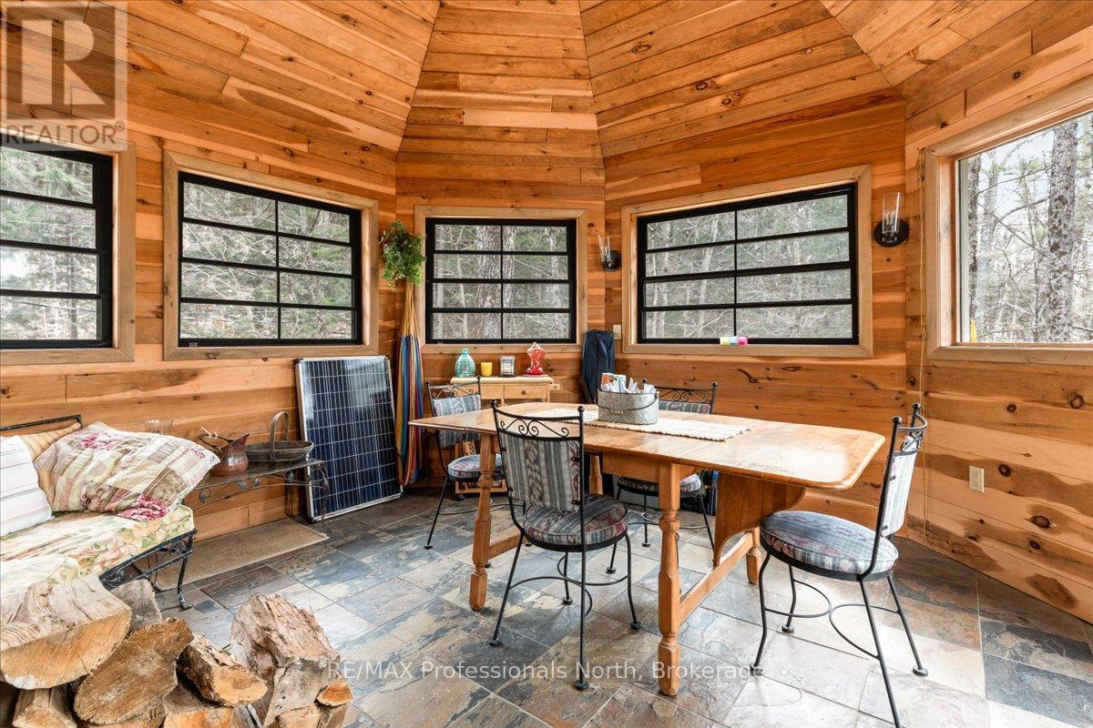 1032 Parallel Falls Lane, Minden Hills, Ontario  K0M 2K0 - Photo 18 - X12880874