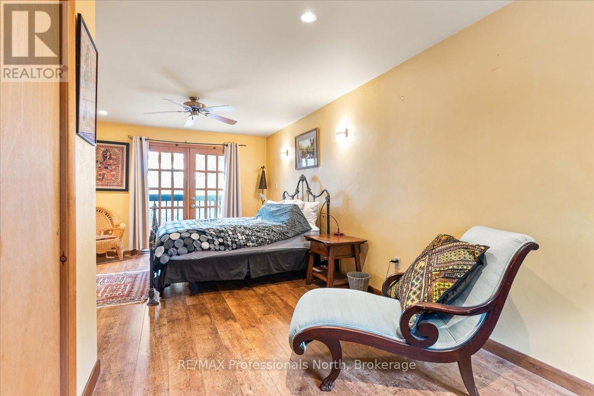 1032 Parallel Falls Lane, Minden Hills, Ontario  K0M 2K0 - Photo 26 - X12880874