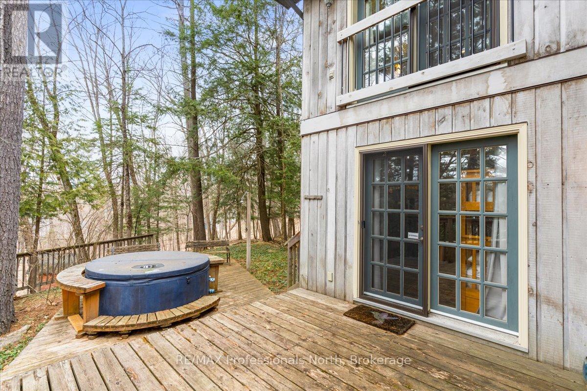 1032 Parallel Falls Lane, Minden Hills, Ontario  K0M 2K0 - Photo 29 - X12880874