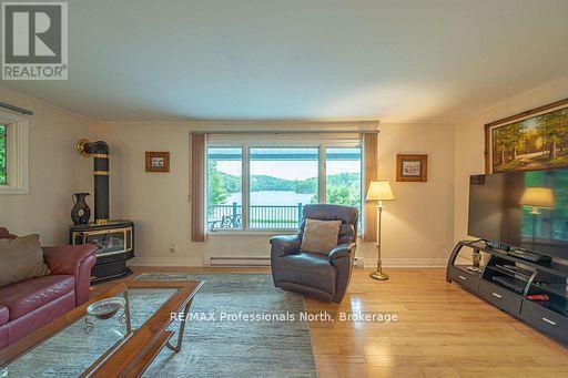 1981 Horseshoe Lake Road, Minden Hills, Ontario  K0M 2K0 - Photo 3 - X12880950