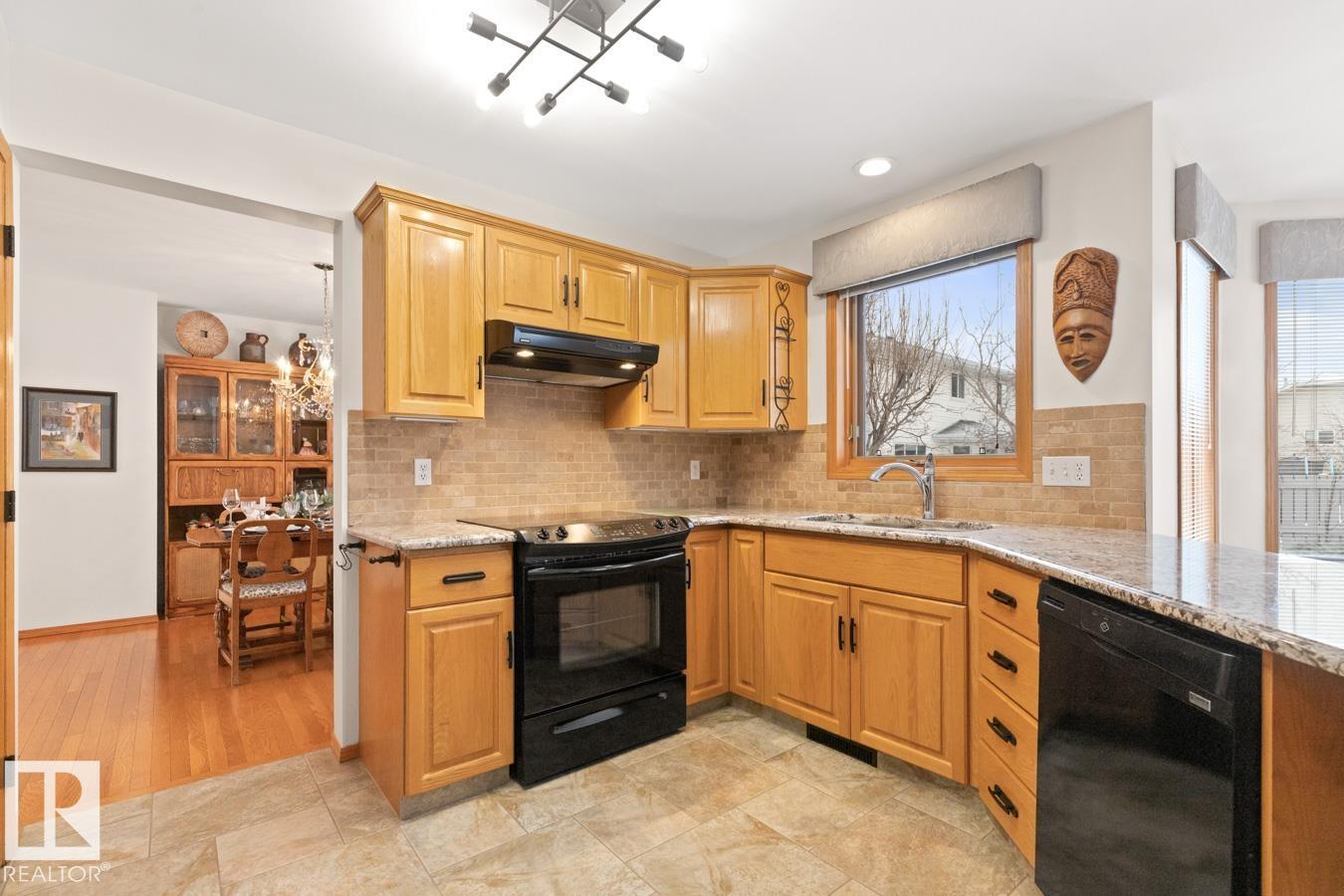 4 Harmony Pl, Sherwood Park, Alberta  T8A 5R6 - Photo 11 - E4477372