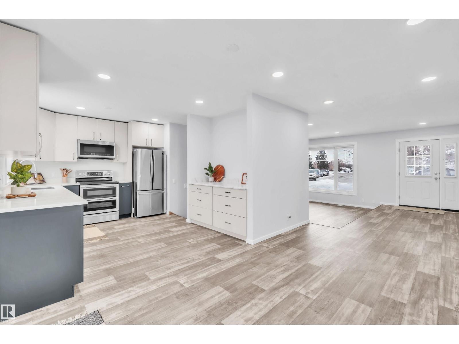 4219 50a Av, Cold Lake, Alberta  T9M 2A1 - Photo 7 - E4477378