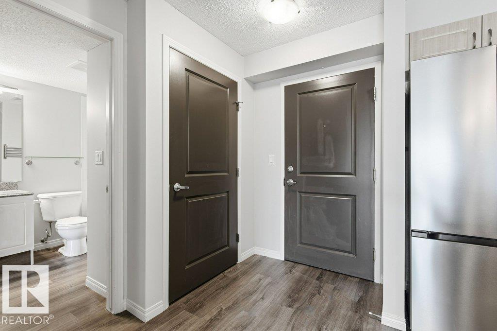 #304 11453 Ellerslie Rd Sw, Edmonton, Alberta  T6W 1T3 - Photo 2 - E4477376